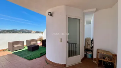 Top-floor apartment on Calle del Ferrocarril de Alcoi photo 8