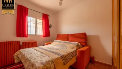 Chalet on Claveles Street (Hi) photo 23