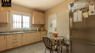 Chalet on Claveles Street (Hi) photo 11