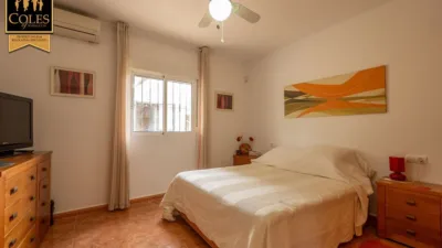 Chalet on Claveles Street (Hi) photo 16