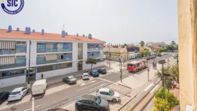 Apartment on Eugenia Viñes Street photo 17