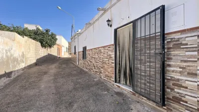 House on Los Ramos Street photo 2