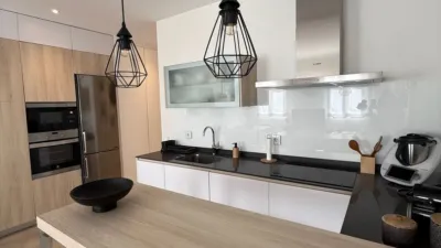 Flat for sale on Calle del Príncipe de Vergara photo 12