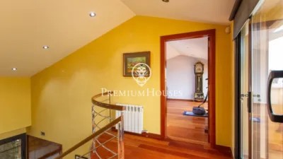 House in the Centre photo 32