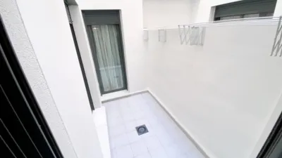 Habitación en alquiler en Avenida del Primero de Mayo, cerca de Carrer Sant Jacint, Santa Rita-Alborgí (Paterna) de 330 €<span>/mes</span>