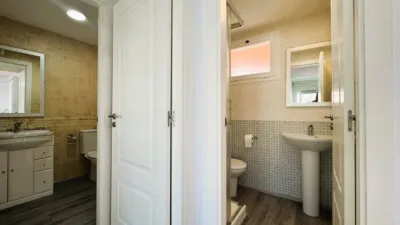 Apartamento en calle del Llac Taimir photo 28