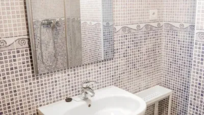 Habitación en alquiler en Avenida del Primero de Mayo, cerca de Carrer Sant Jacint, Santa Rita-Alborgí (Paterna) de 330 €<span>/mes</span>