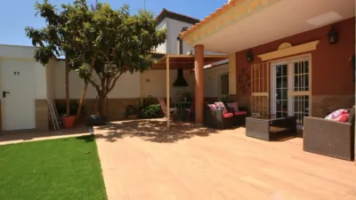 Chalet on Caballero Rodrigo de Narvaez Street photo 4