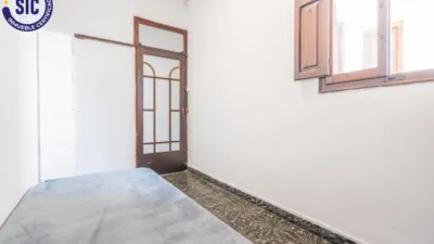Apartment on Eugenia Viñes Street photo 36