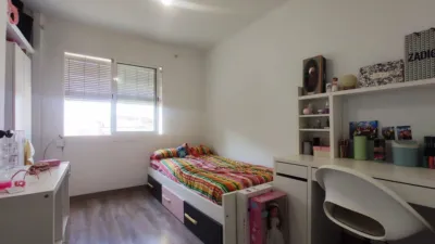 Flat on Carrer del Roser photo 34