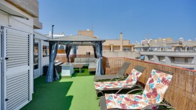 Penthouse at Calle de la Loma, 66 photo 2