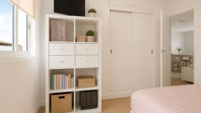 Flat on Carrer del Roser photo 14