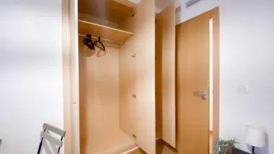 Habitación en alquiler en Avenida del Primero de Mayo, cerca de Carrer Sant Jacint, Santa Rita-Alborgí (Paterna) de 330 €<span>/mes</span>