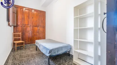 Apartment on Eugenia Viñes Street photo 33