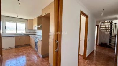 Top-floor apartment on Calle del Ferrocarril de Alcoi photo 22