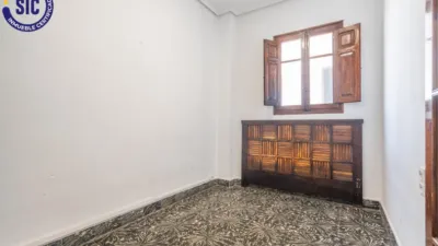 Apartment on Eugenia Viñes Street photo 8