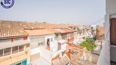 Apartment on Eugenia Viñes Street photo 40