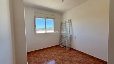 Top-floor apartment on Calle del Ferrocarril de Alcoi photo 30