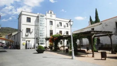 Casa adosada en venta en Calle Argamasilla, 22, Villamayor de Calatrava de 47.500 €