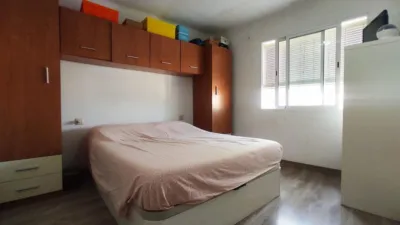 Flat on Carrer del Roser photo 32