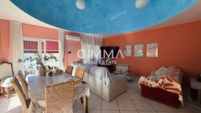 Chalet in Mercadona Avda. Coloma photo 41