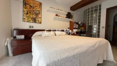 Duplex on Carrer del Condestable Zaragoza photo 17