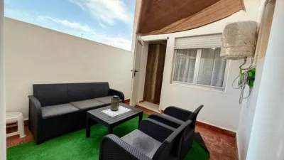 Apartment on Calle de Patricio Zammit photo 42