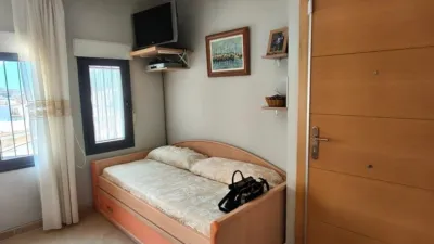 Apartment on Manuel de Falla Street photo 4