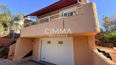 Chalet in Mercadona Avda. Coloma photo 45