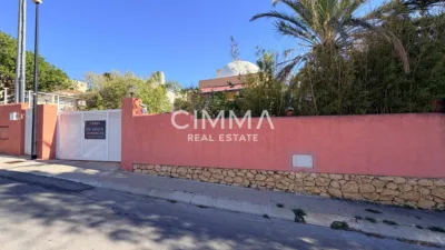 Chalet in Mercadona Avda. Coloma photo 54