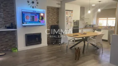 House in Urbanizations photo 3