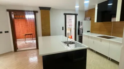 Apartment in Pabellón-Estación-Corte Inglés photo 5