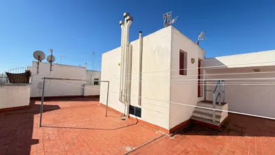 Apartment in Bus Station photo 44