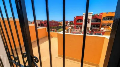 Terraced house in Carrer del Lago de Sanabria photo 21