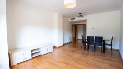 Apartment on Juan Carlos I photo 4