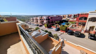 Terraced house in Carrer del Lago de Sanabria photo 24