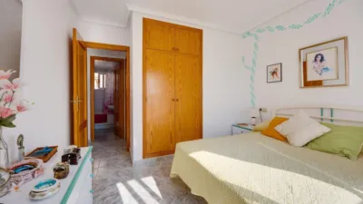 Apartamento en Carrer Extremadura photo 15