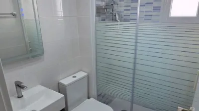 Habitación en alquiler en Calle Diego De Ros Y Medrano, Chorrillo (Distrito Chorrillo-Garena. Alcalá de Henares) de 400 €<span>/mes</span>