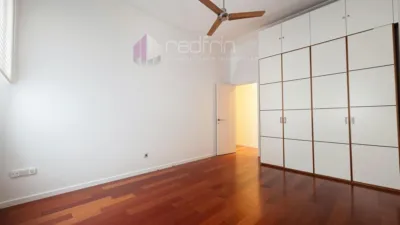 Apartment on Gravina Street photo 14