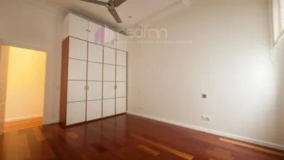 Apartment on Gravina Street photo 11