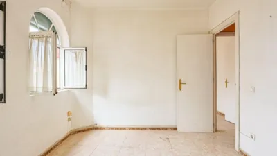 Flat on Otumba Street photo 22