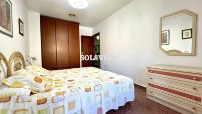 Piso – Orihuela, Josefina Manresa - Más