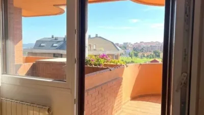 Apartment on Avenida de Cantabria photo 12