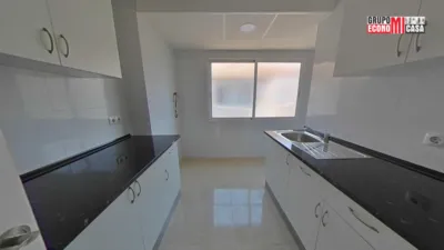 Apartment in Alipark photo 4