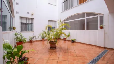 Apartment in Centro-Calzada-Cabo Noval photo 15