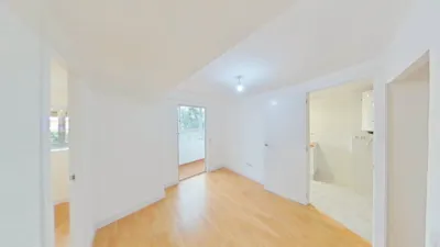 Apartment in Moscardó photo 2