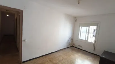 Apartment in Centre photo 12
