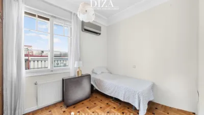 Penthouse on Doctor Gómez Ulla Street photo 19
