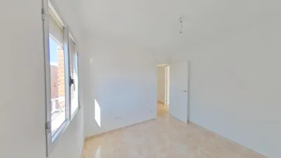 Piso en Almendrales photo 9