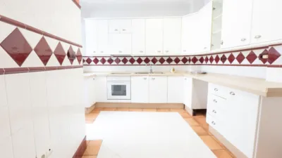 House in the Centre photo 13